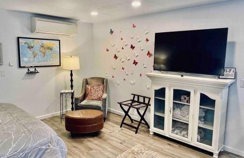 Ahwahnee Apartamento | Butterfly Suite Hot Tub BBQ Private