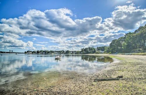 Buzzards Bay Casa | Buttermilk Cottage in Cape Cod Steps to Beach