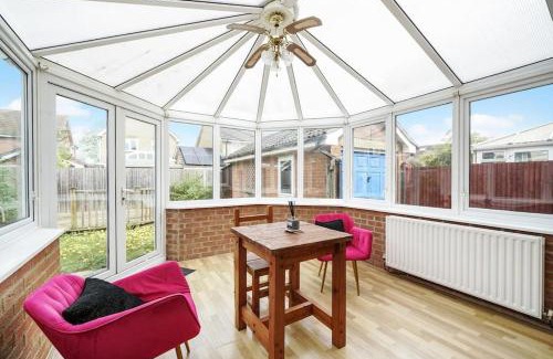 Willesborough Casa | Butterside House - Spacious Retreat with Hot Tub