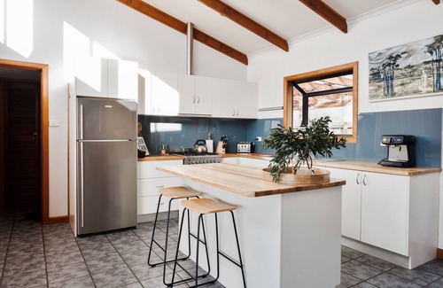Bungaree Casa | Buttons By The Beach (King Island coastal retreat)