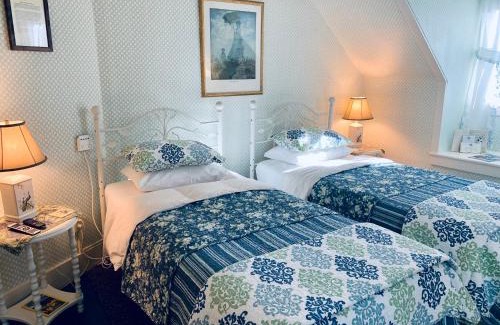 Intervale Cama Y Desayuno | Buttonwood Inn on Mount Surprise