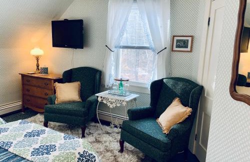Intervale Cama Y Desayuno | Buttonwood Inn on Mount Surprise