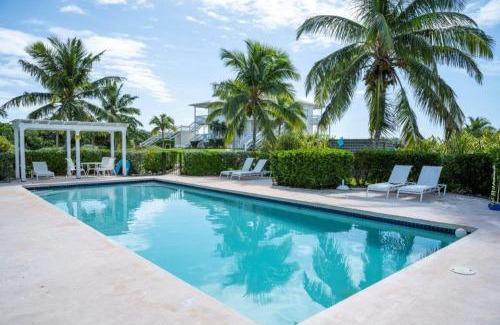 James Cistern Apartamento | Buttonwood Reserve Two Entire Building Duplex