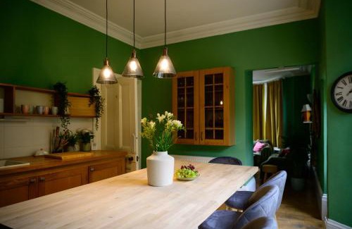Buxton Casa | Buxton Bliss