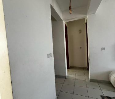 Manyimbo Apartamento | Buxton Point Kandy Three Bedroom Family House