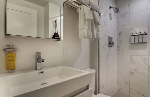 Foggy Bottom Hotel | Buzz King, Hotel Hive, Urban Elegance, Terrace Access, Stroll to White House