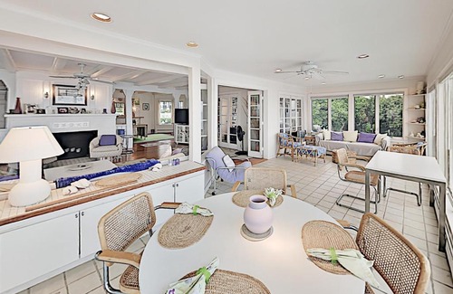 Sagamore Beach Casa | Buzzard Bay Retreat