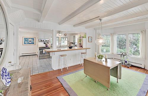Sagamore Beach Casa | Buzzard Bay Retreat