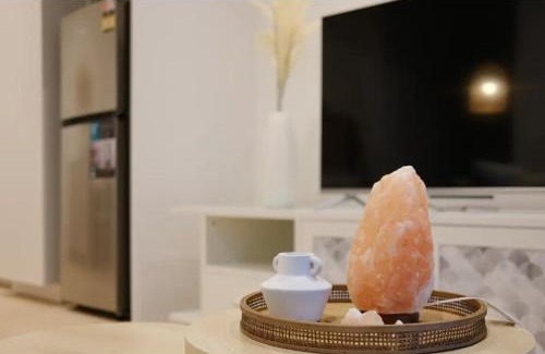 Burwood East Apartamento | BW109 - Brickworks Stunning 1 bed apartment with FREE Parking