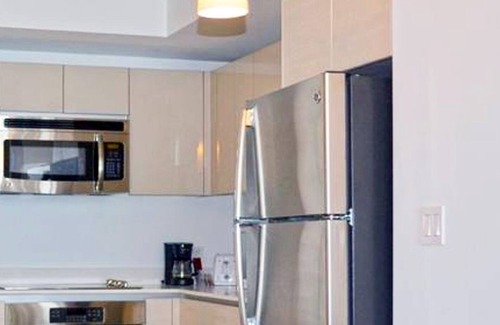 Hallandale Beach Apartamento | Bwalk Resort Rentals