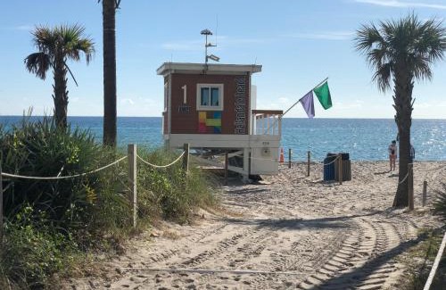 Hallandale Beach Apartamento | Bwalk Resort Rentals