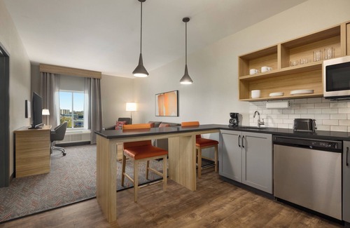 Pumphrey Hotel | Sleep Inn & Suites BWI Airport