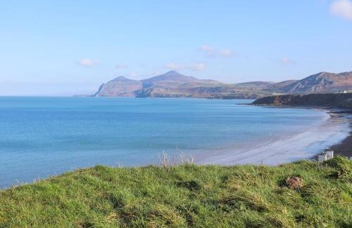 Nefyn Casa | Bwthyn Gwenyn Yr Haf Summer Bee Barns