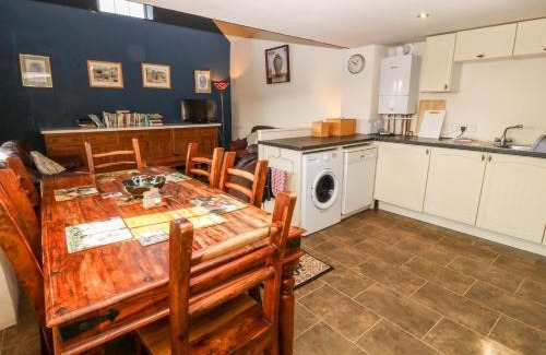 Rhyd-y-clafdy Casa | Bwthyn yr Helyg Willow Cottage