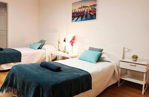 Barrio Gótico Hostal | By Cathedral Rooms
