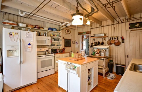 Bayville Casa | By the Bay by Sea Maine