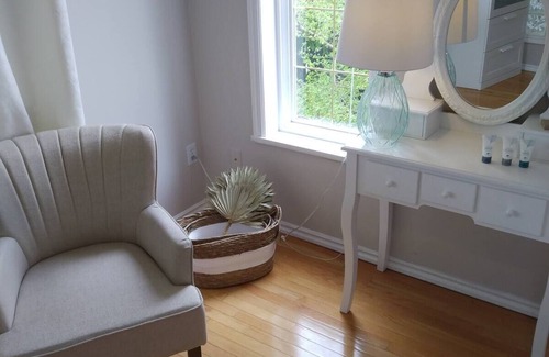Chemainus Casa | By the Bay Lavender's Villa-Beach Suite