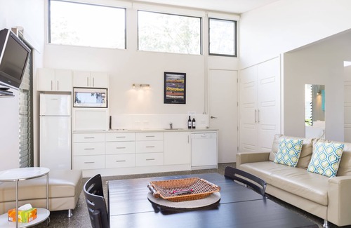 Sanctuary Point Apartamento | By the Beach B&B and Apartments