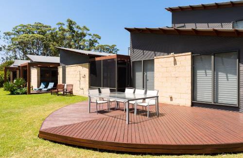 Sanctuary Point Cama Y Desayuno | By the Beach B&B Self Contained Apartments