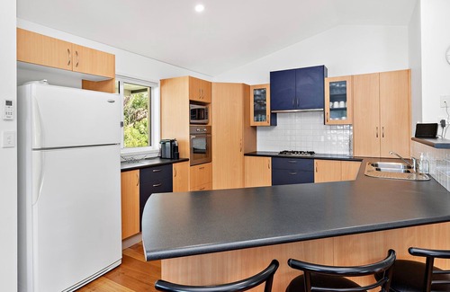 Shoalhaven Heads Casa | By The Jetty - Quiet location near the river
