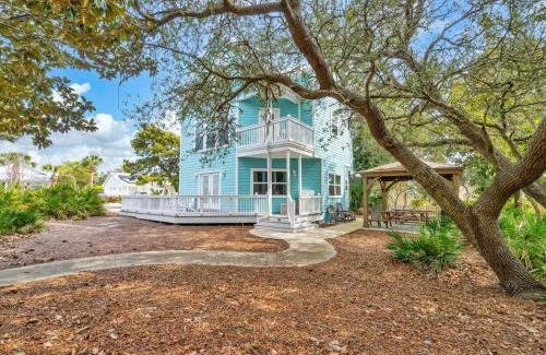 Clipper Cove Casa | By the Ocean Blue