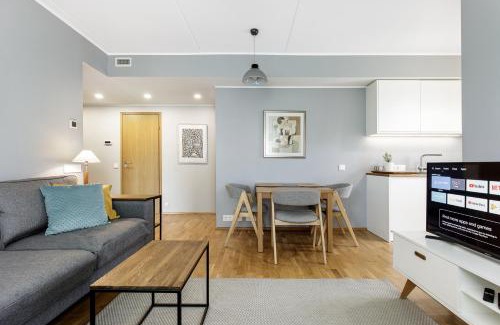 Pohja-Tallinn Apartamento | By the Old Town, new & modern, 2 BR, easy access by car, free parking