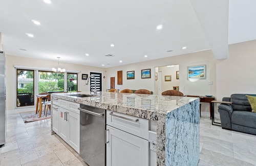 Bel Air Casa | BY THE SEA VACATION VILLAS 4 BED PRIVATE POOL/STEPS TO BEACH gated community