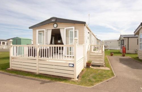 Dymchurch Casa | By The Sea Beach Swimming Pool