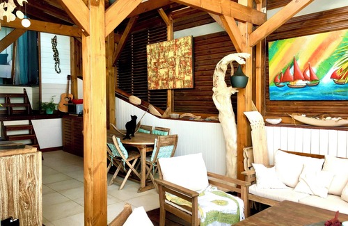 Perinet Casa | By the sea facing the islet of Gosier and 400 meters from the beach