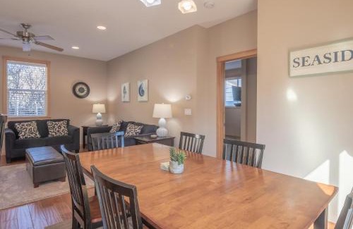 Seaside Casa | By The Sea-Seaside - Meredith Lodging