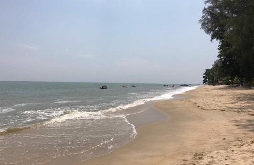 Batu Ferringhi Apartamento | By The Sea with Side Seaview n Sunset view #3A2