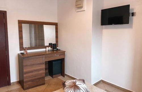 North Ridge Hotel | Byblos Hotel Osu
