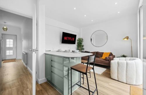 Winshill Casa | Byron House