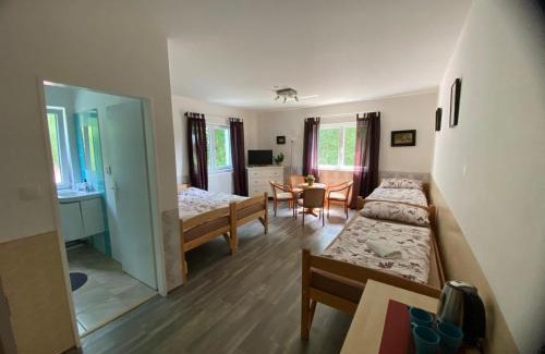 Okrouhlé Hradiště Casa | ByTheLake