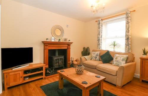 Trefor Casa | Bythynnod Newydd