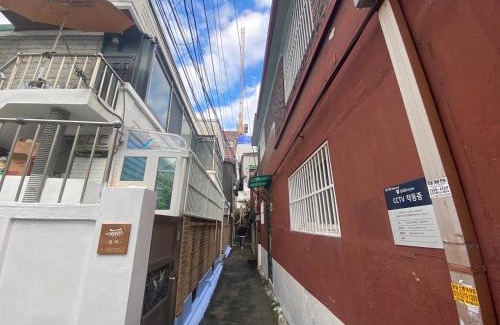 Myeongdong Casa | Byulchae Guest House - Foreigner Only