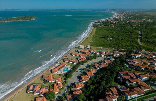 Praia Rasa Casa | Casa Bz60 en condominio justo en la arena