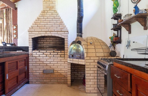Humaita Casa | Centro BZ62! Casa grande, 5 suites y zona gourmet.