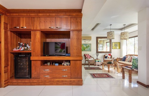Humaita Casa | Centro BZ62! Casa grande, 5 suites y zona gourmet.