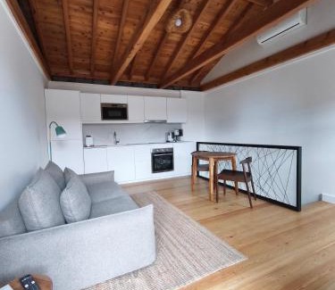 Prainha Apartamento | Cá Por Casa Pico-Faia