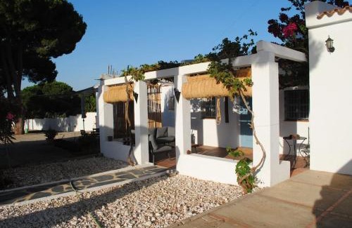 Los Franceses-la Vega Apartamento | CÁDIZ - GANESHA acogedor apartamento en Chiclana de la Frontera, España