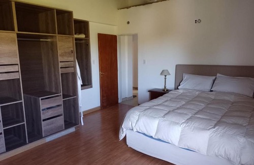 General Roca Apartamento | Céntrico A-08