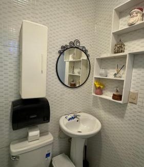 Villa Espana Apartamento | Céntrico con wifi, luz,gas, TV y aire incluido
