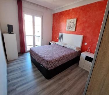 Centro de Logroño Apartamento | céntrico, tranquilo, garaje, colchones visco, ascensor, luminoso y wifi