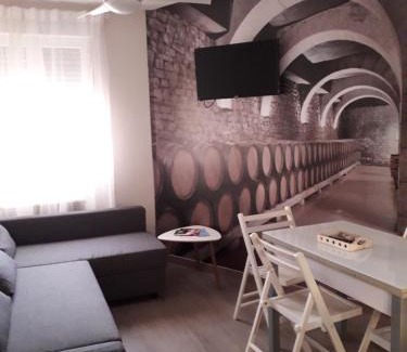 Logroño Apartamento | Céntrico y acogedor en tierra de vinos