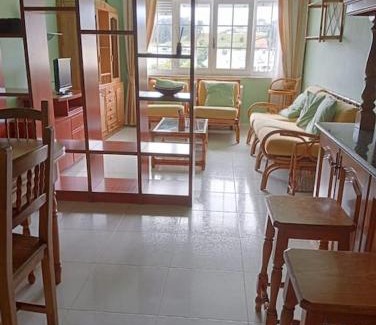 O Vicedo Apartamento | Cómodo apartamento con vistas al mar