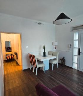 San Juan Apartamento | Cómodo departamento 2 dormitorios con jardín sobre Avenida Libertador