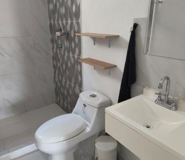Ixtapa Apartamento | Cómodo depto completo con alberca y wifi