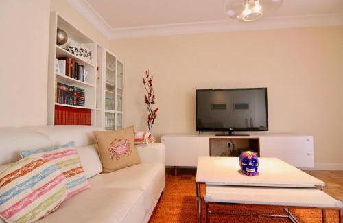 Vigo Apartamento | Cómodo y amplio apto en Camelias para cuatro