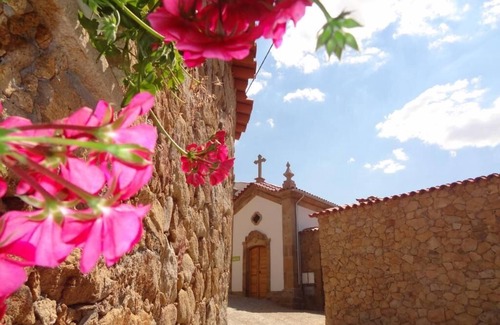 Juizo Casa | Côa Valley Chapel House